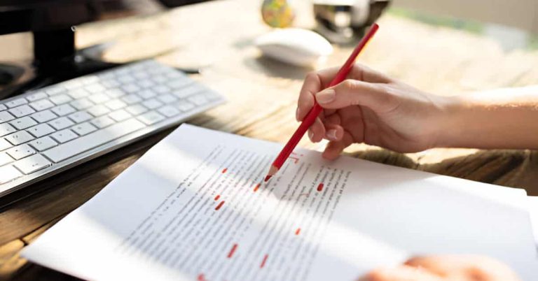 How to Become A Proofreader